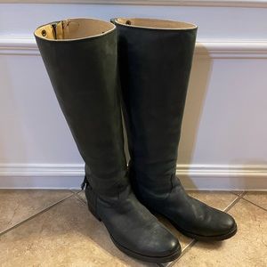 Frye Melissa Back Zip Button Boots